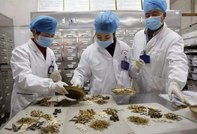 新冠肺炎疫情人物同防市民如何做？請看這里！