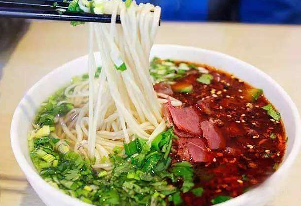 @蘭州人，這些牛肉面大數(shù)據(jù)你了解嗎？ 這份《報告》給出了答案