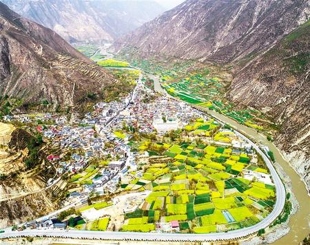 有一種美，在白龍江畔