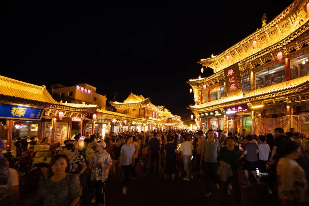 古風(fēng)、華美、浪漫、美味……現(xiàn)實版“清明上河圖”，就在這里！