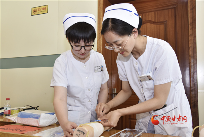 解聘哺乳期女工，違法！法院判決用人單位承擔(dān)雙倍賠償