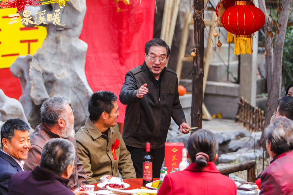 還原鄉(xiāng)味，留住鄉(xiāng)愁，《三泉溪暖》定檔央一
